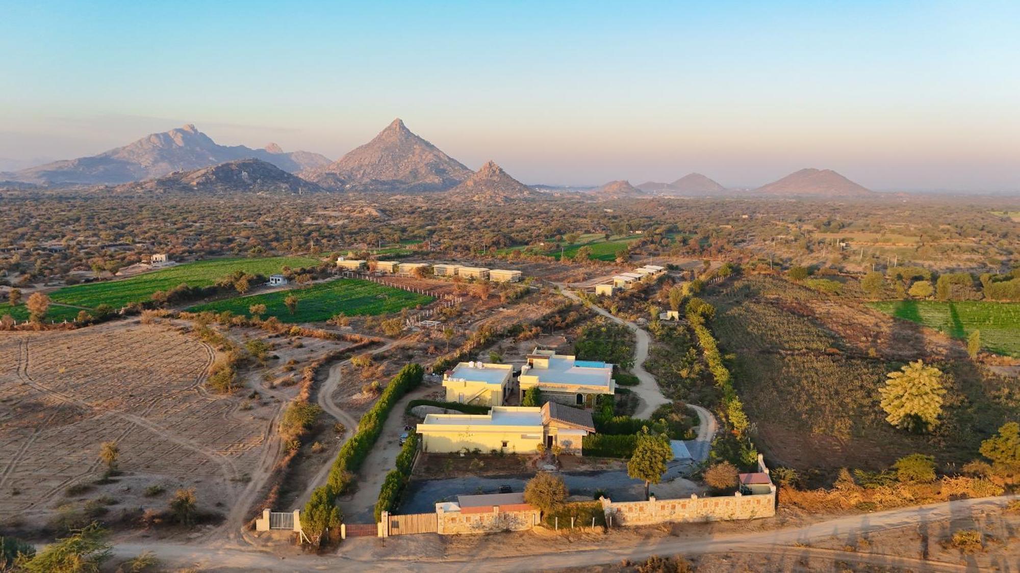 Kurja Jawai Hotel Bisalpur Exterior photo