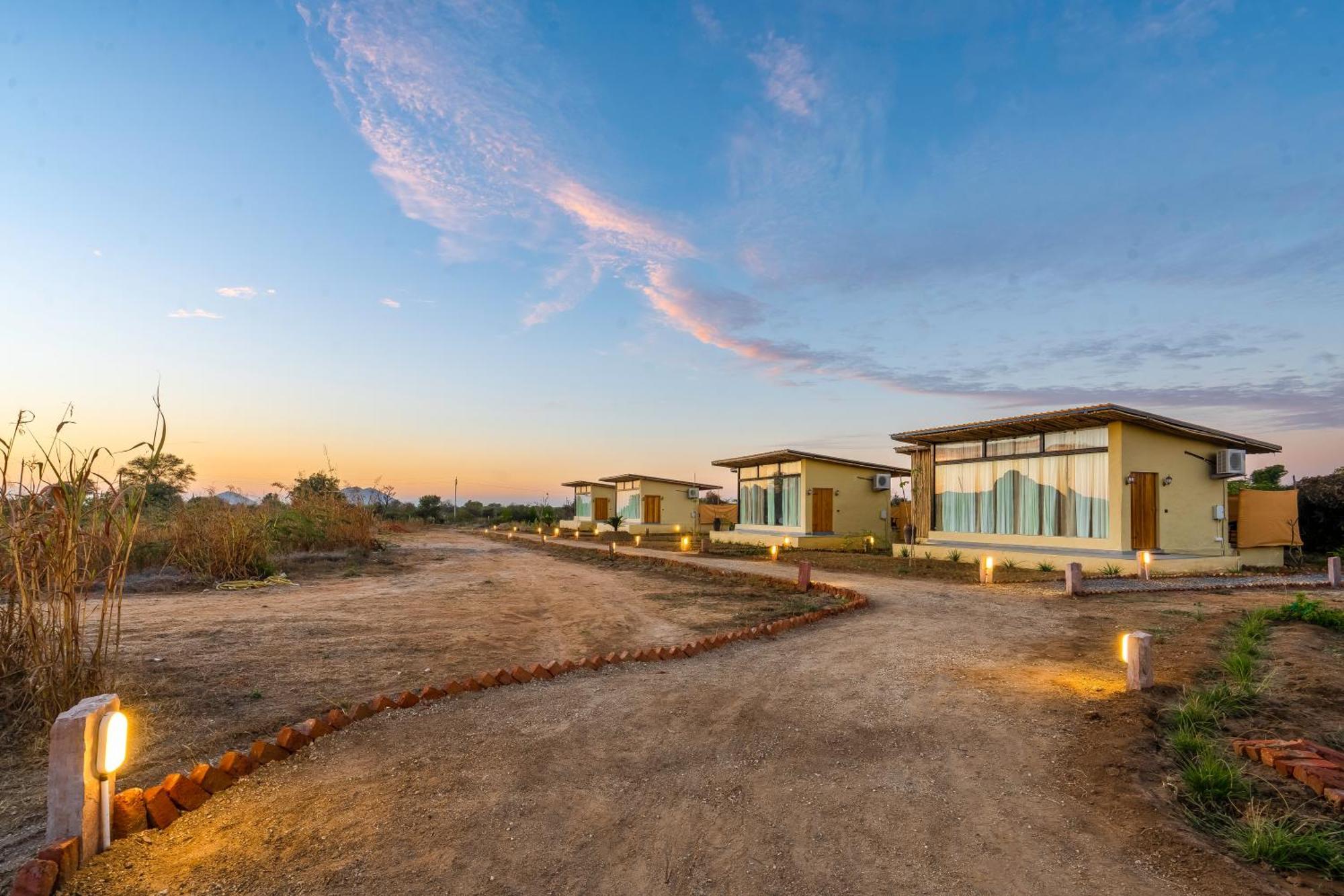 Kurja Jawai Hotel Bisalpur Exterior photo